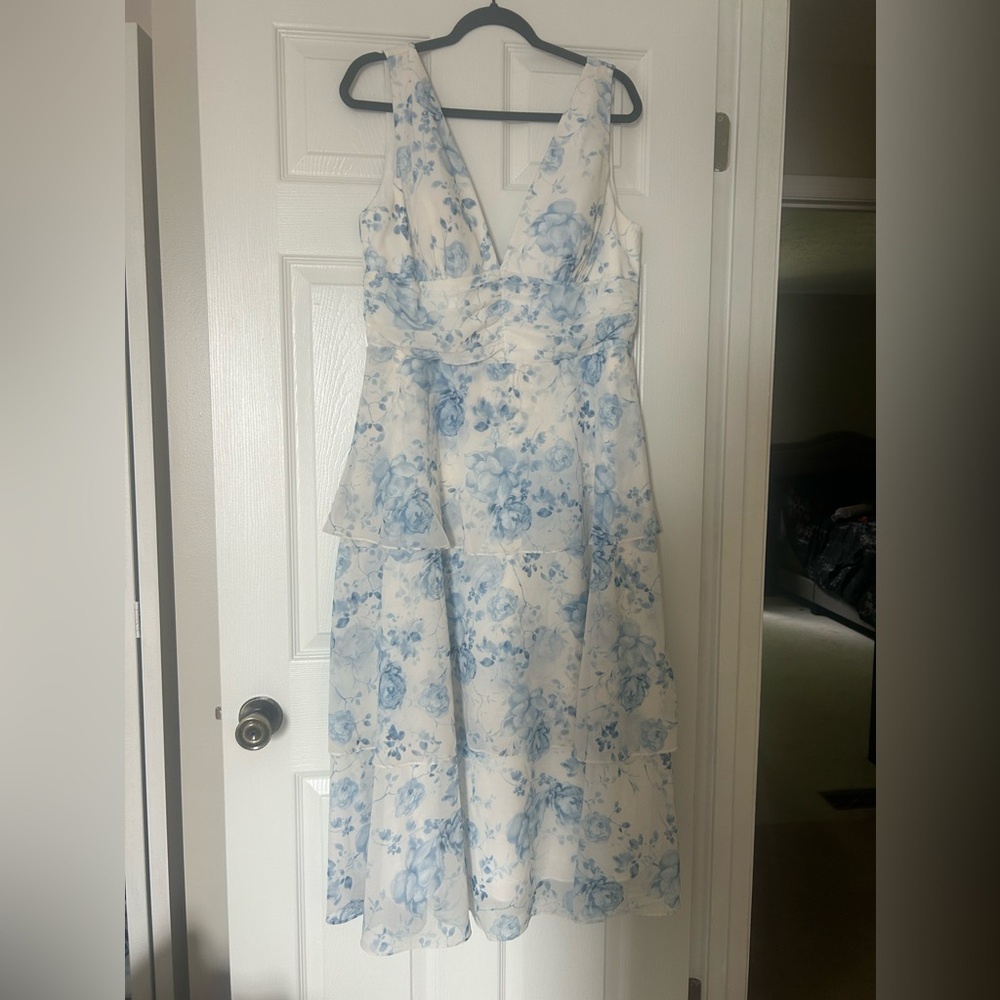 V neck white and blue floral dress